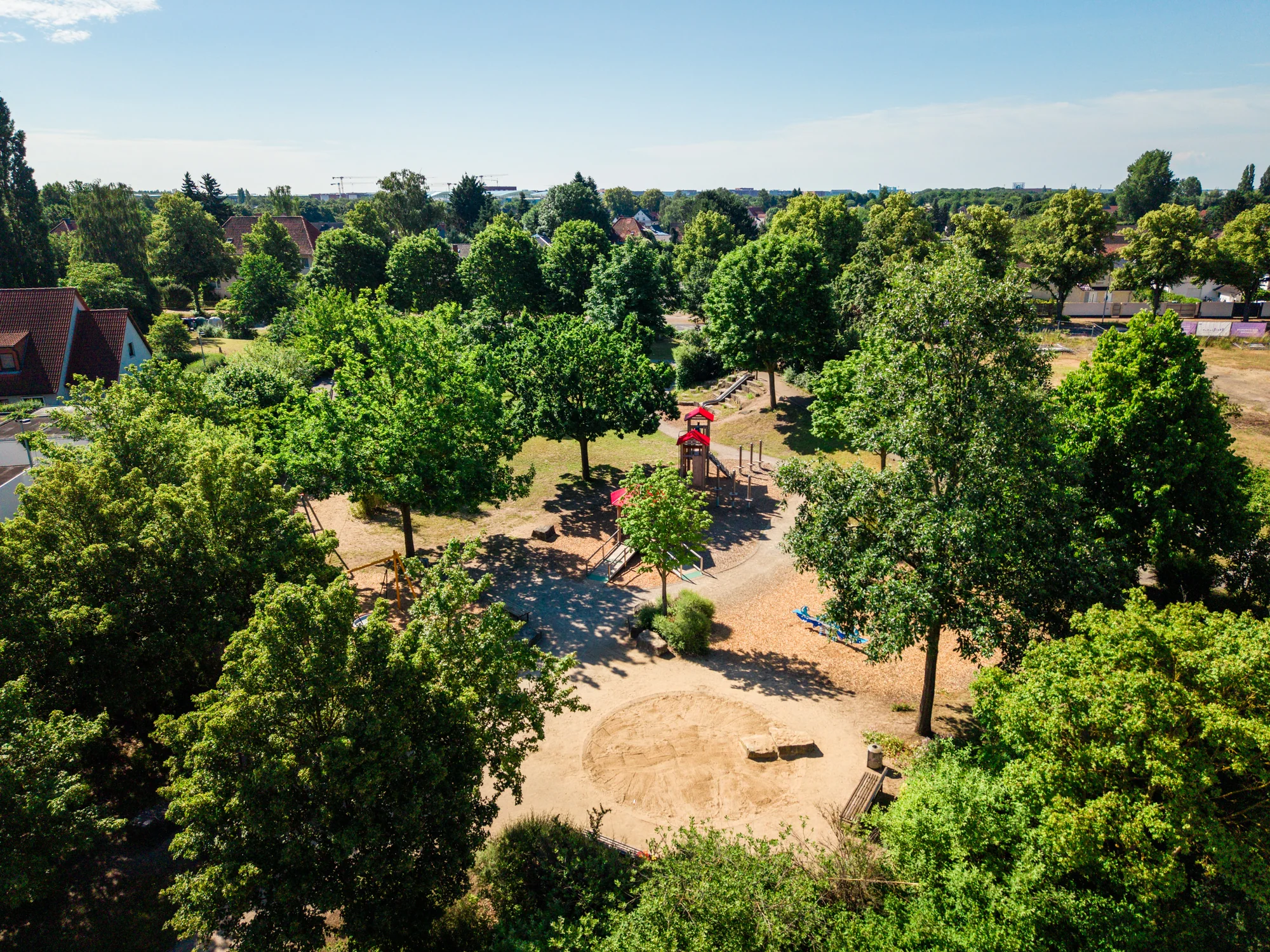 lage-luftbild-spielplatz-park